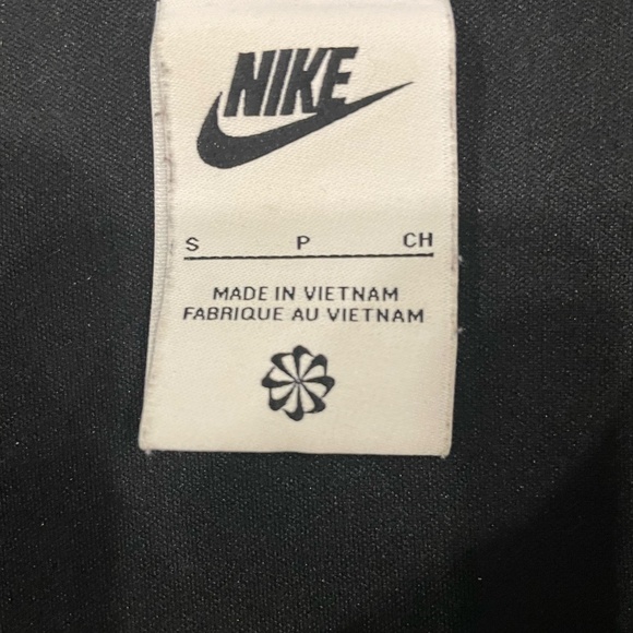 Black and White Nike Zipper Track Suit - Picture 5 of 6